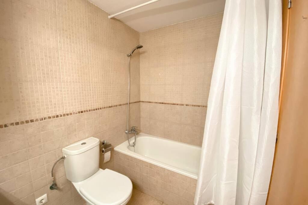 شقة Blue Marina - Terraza, Piscina Y Wifi Gratis روساس المظهر الخارجي الصورة